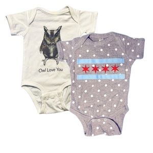 RabbitSkins 2x 6M Onesies - Gray polka dot star + White Owl